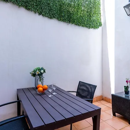 Behouse Calatrava Apartamento *